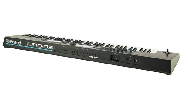 ROLAND JUNO-DS76 - Ảnh thực tế 3